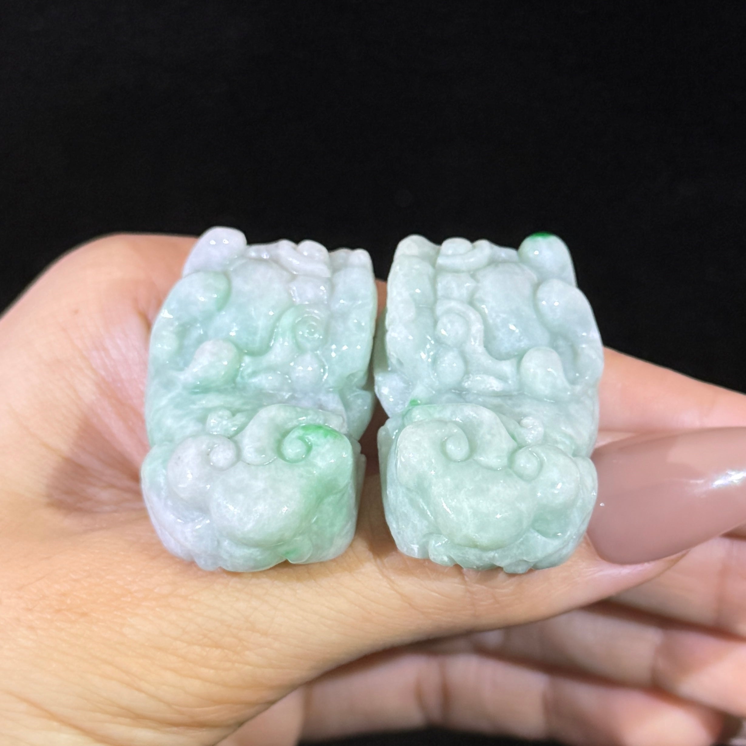 Type A Green Jade Pixiu Pair Display