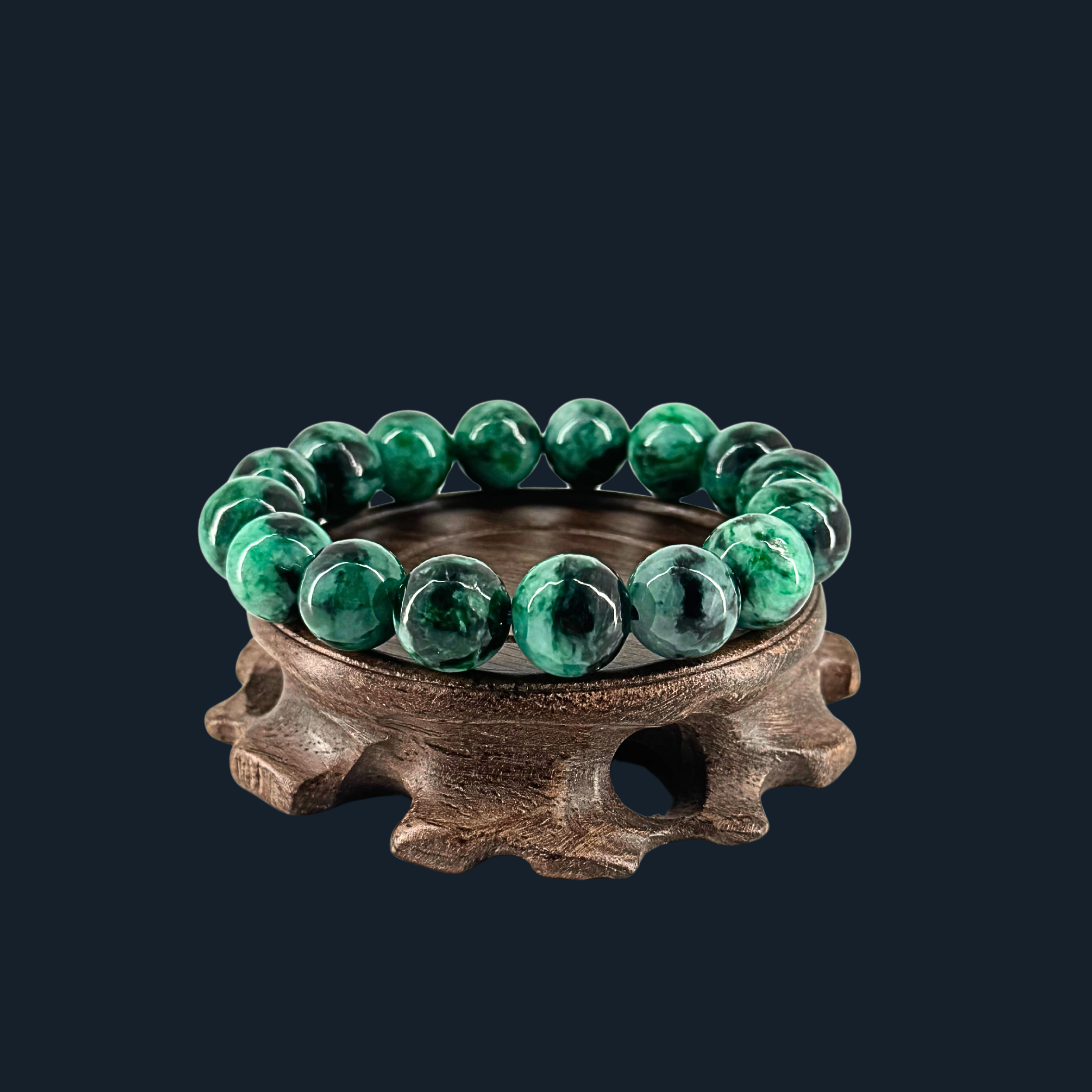 Type A Spicy Green Old Mine Jade Beads Bracelet