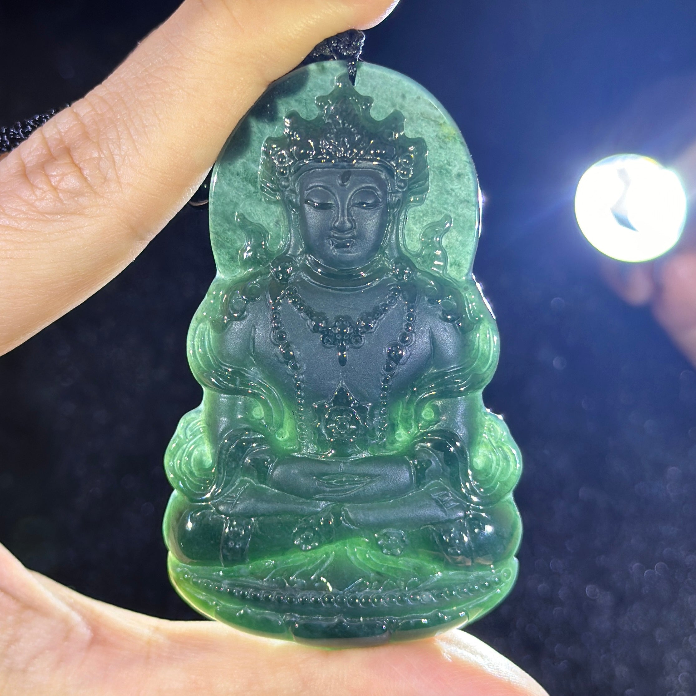Type A Blueish Green Jade Dou Mu