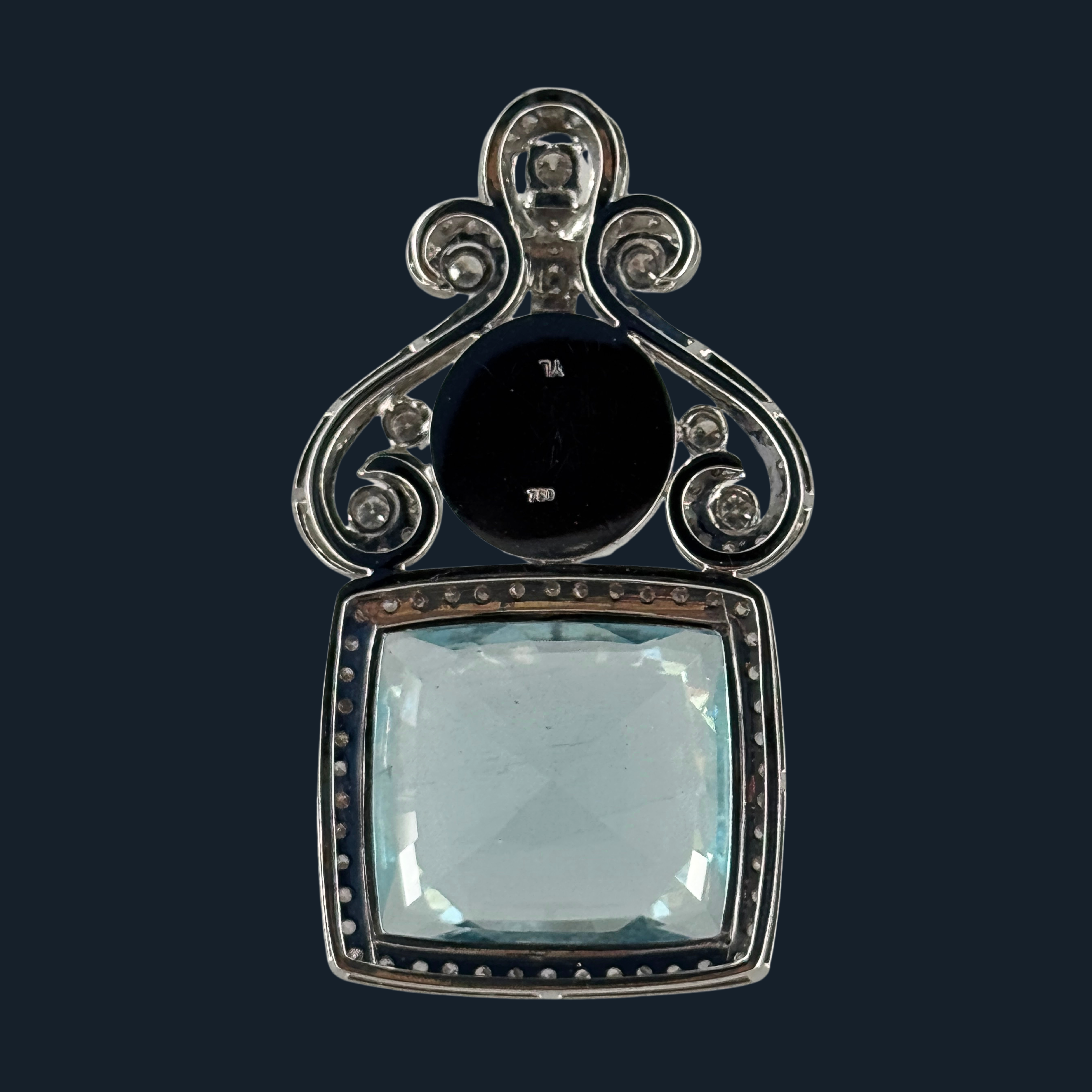 RARE Master Jeweller Natural Aquamarine with Natural Dancing Diamond and 18k White Gold NGI Cert