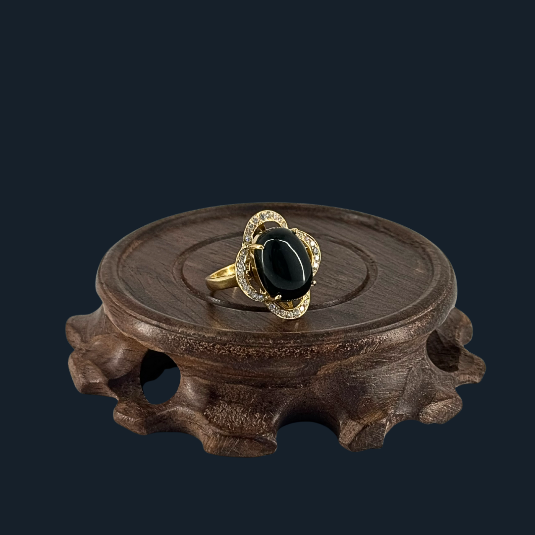 Custom 18k Yellow Gold Ladies Ring HK 13