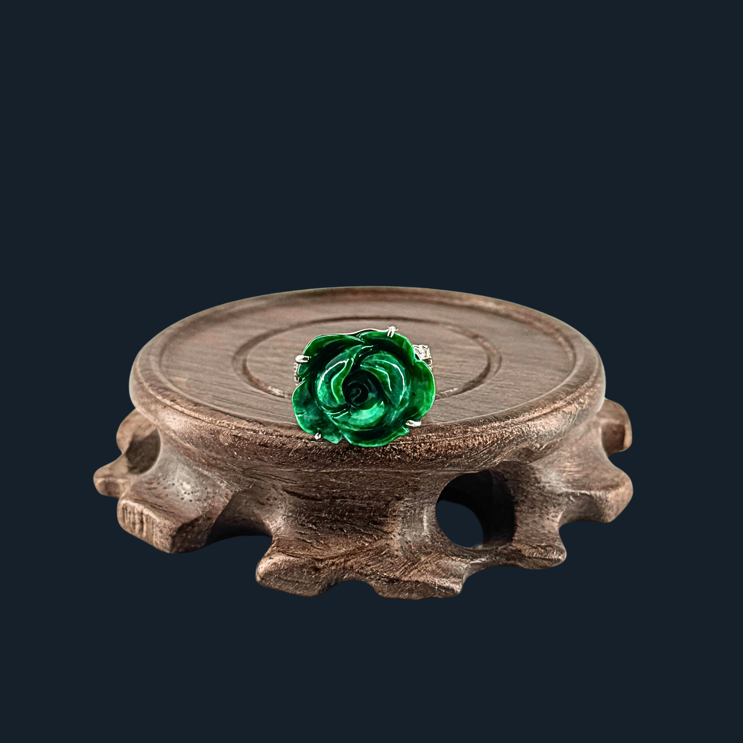 Type A Green Old Mine Jade Ring