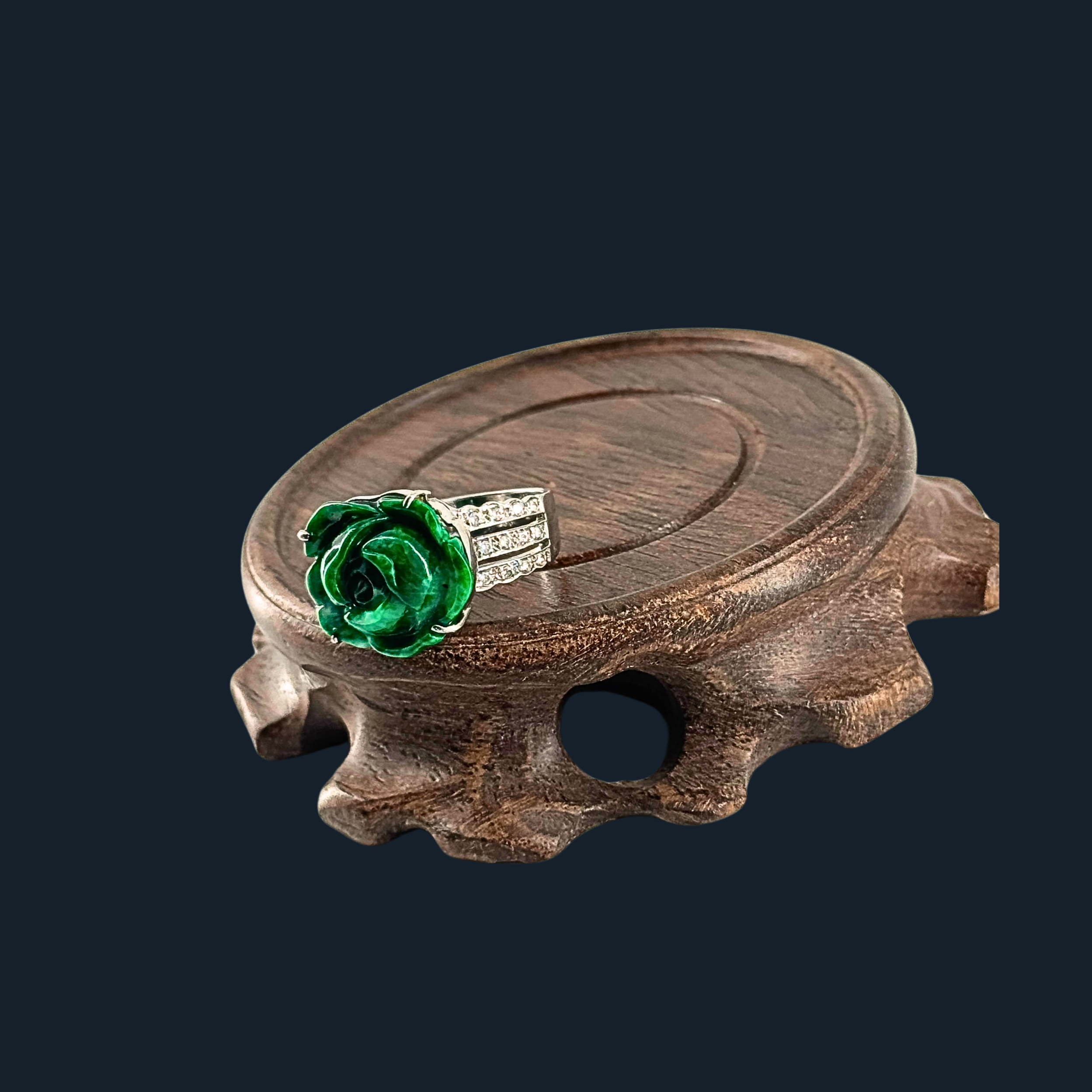 Type A Green Old Mine Jade Ring