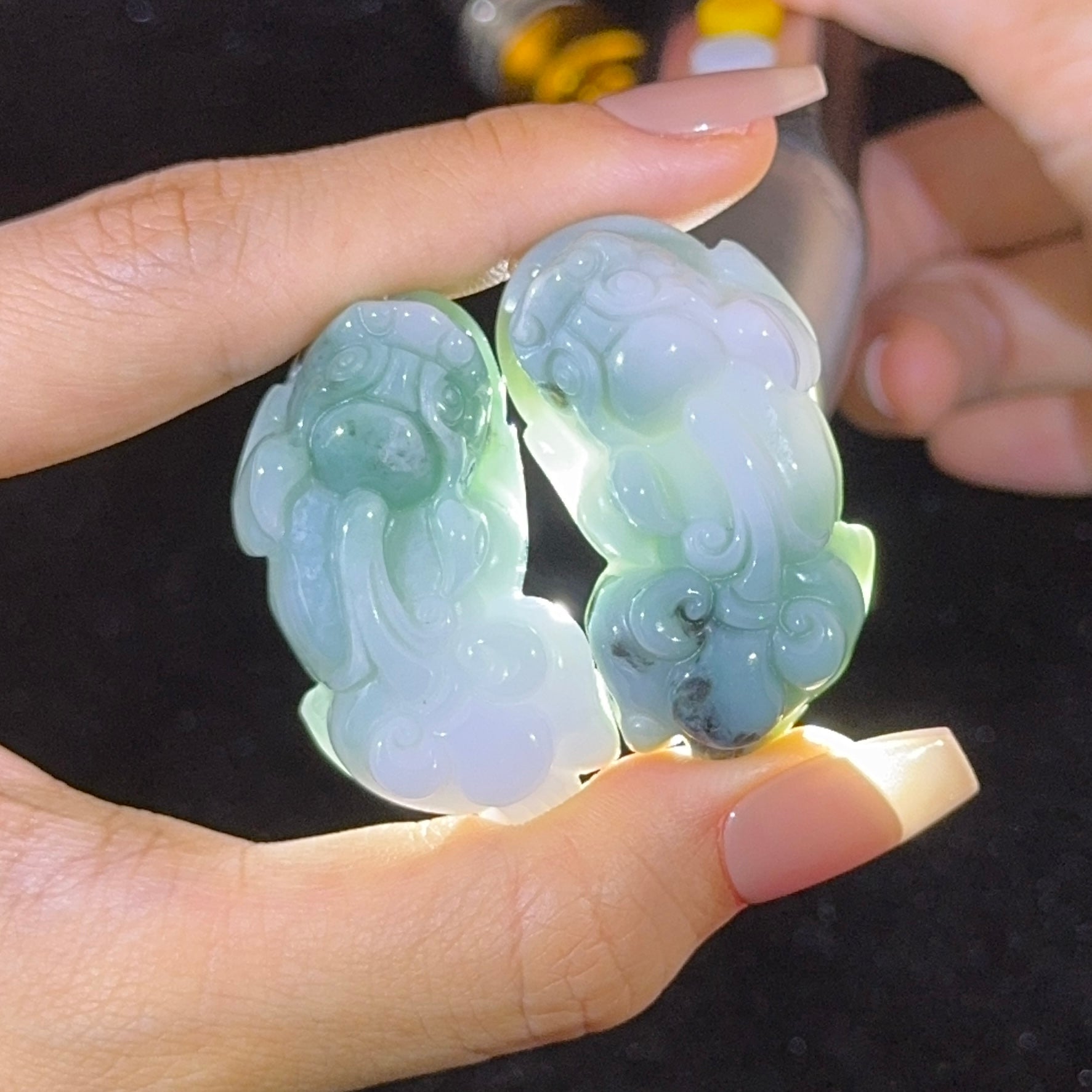Type A Lavender & Green Jade Pixiu Pair Display