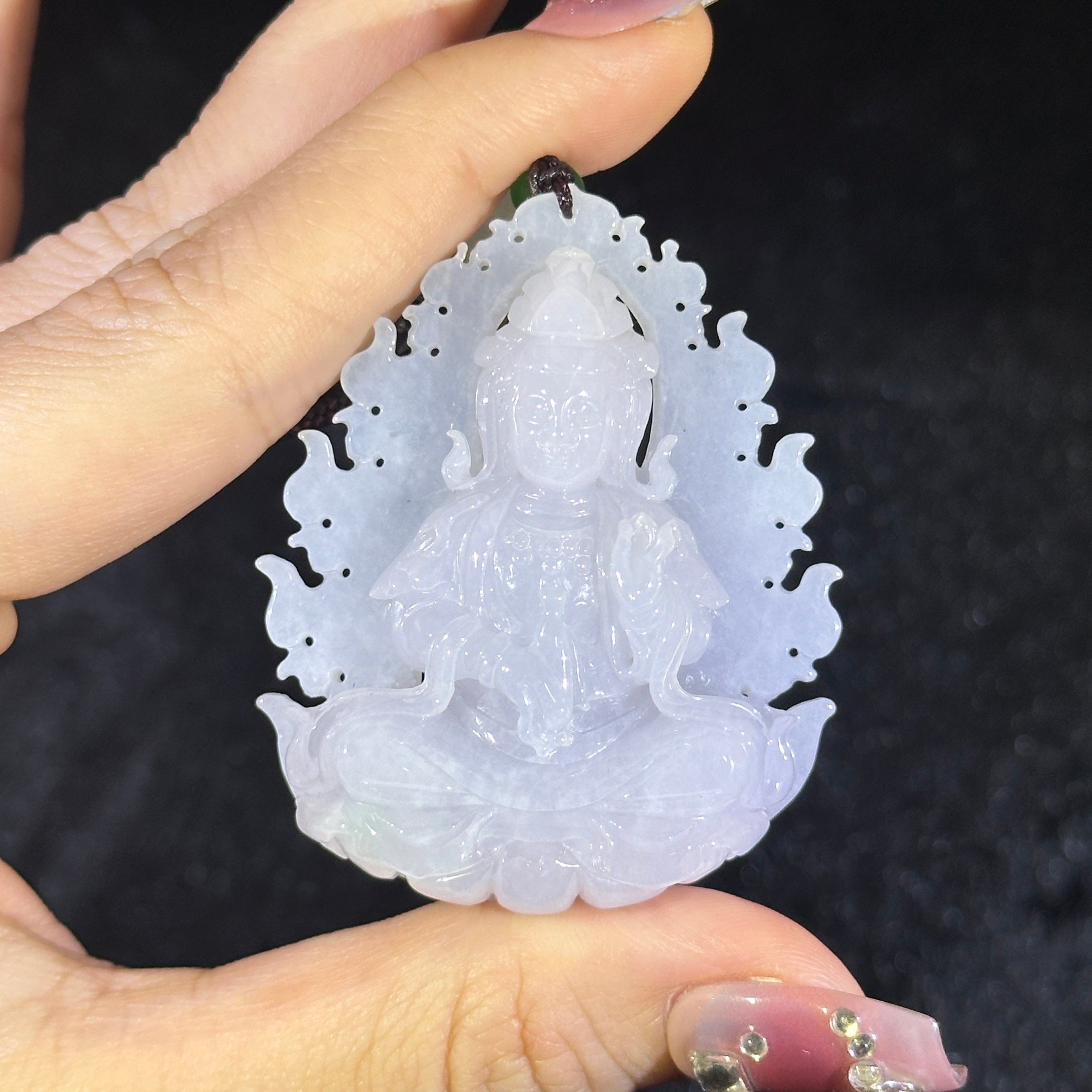 Type A Faint Lavender Jade Guan Yin