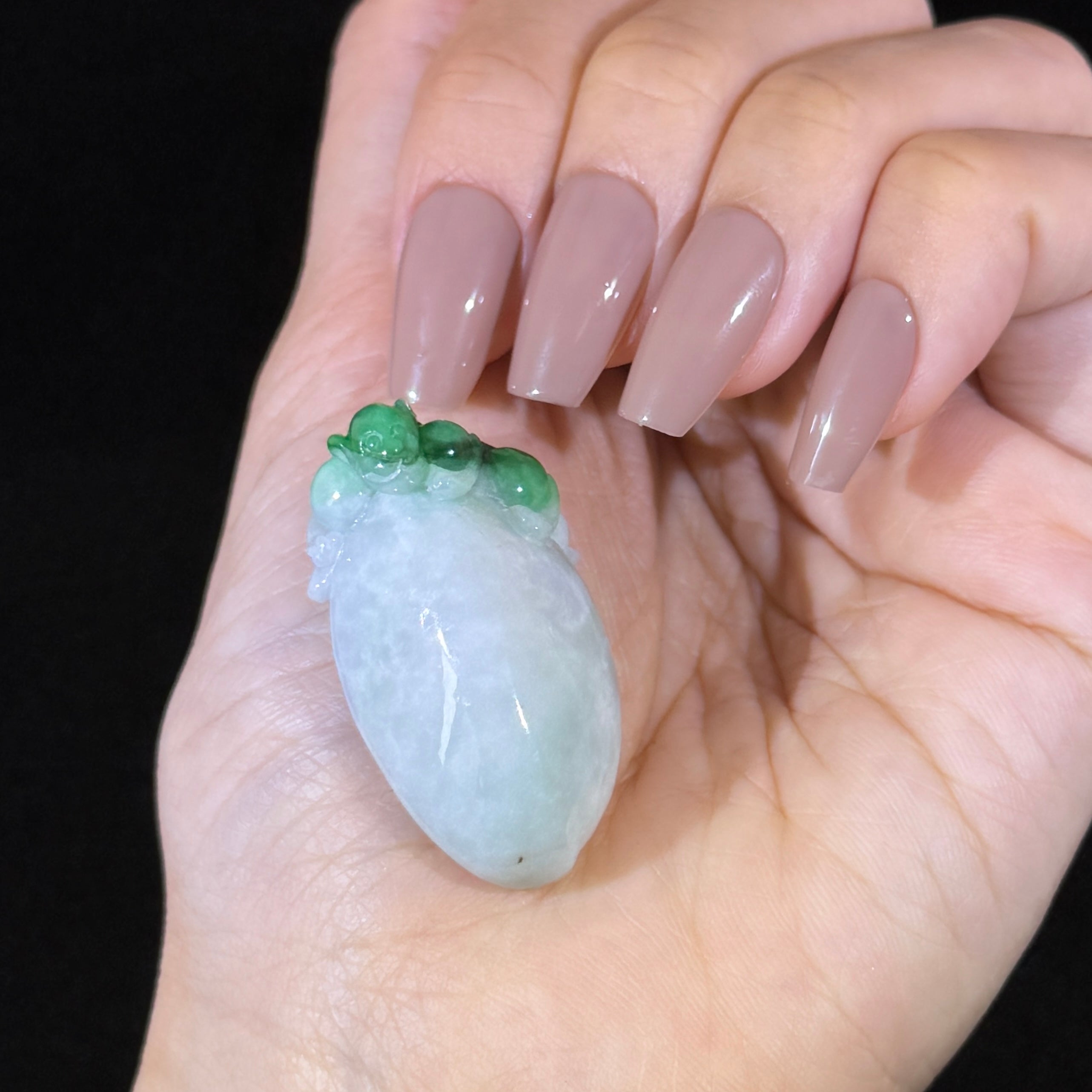 Type A Green Jade Monkey Offers Peach Pendant