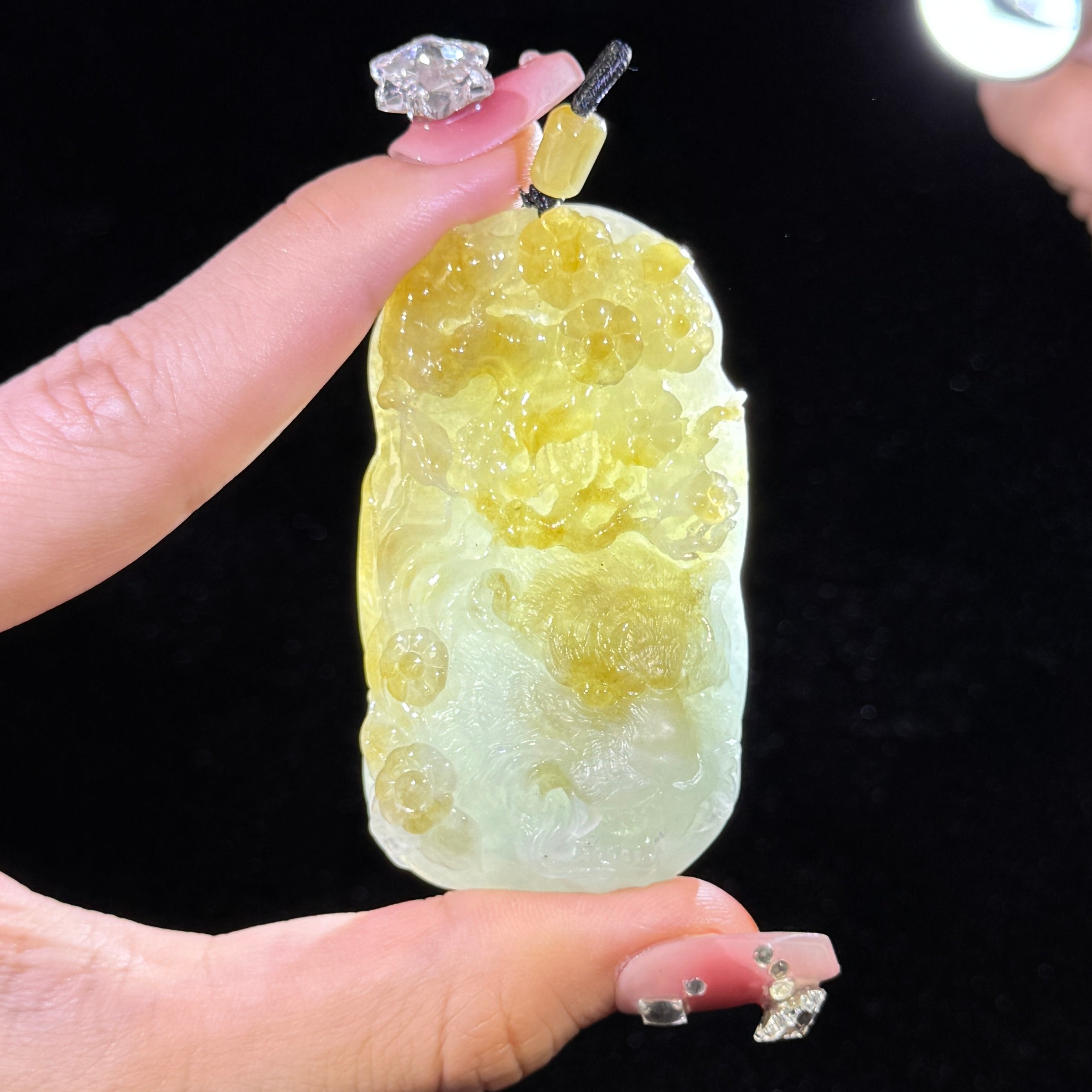 Type A Semi Icy Yellow Jade Tiger