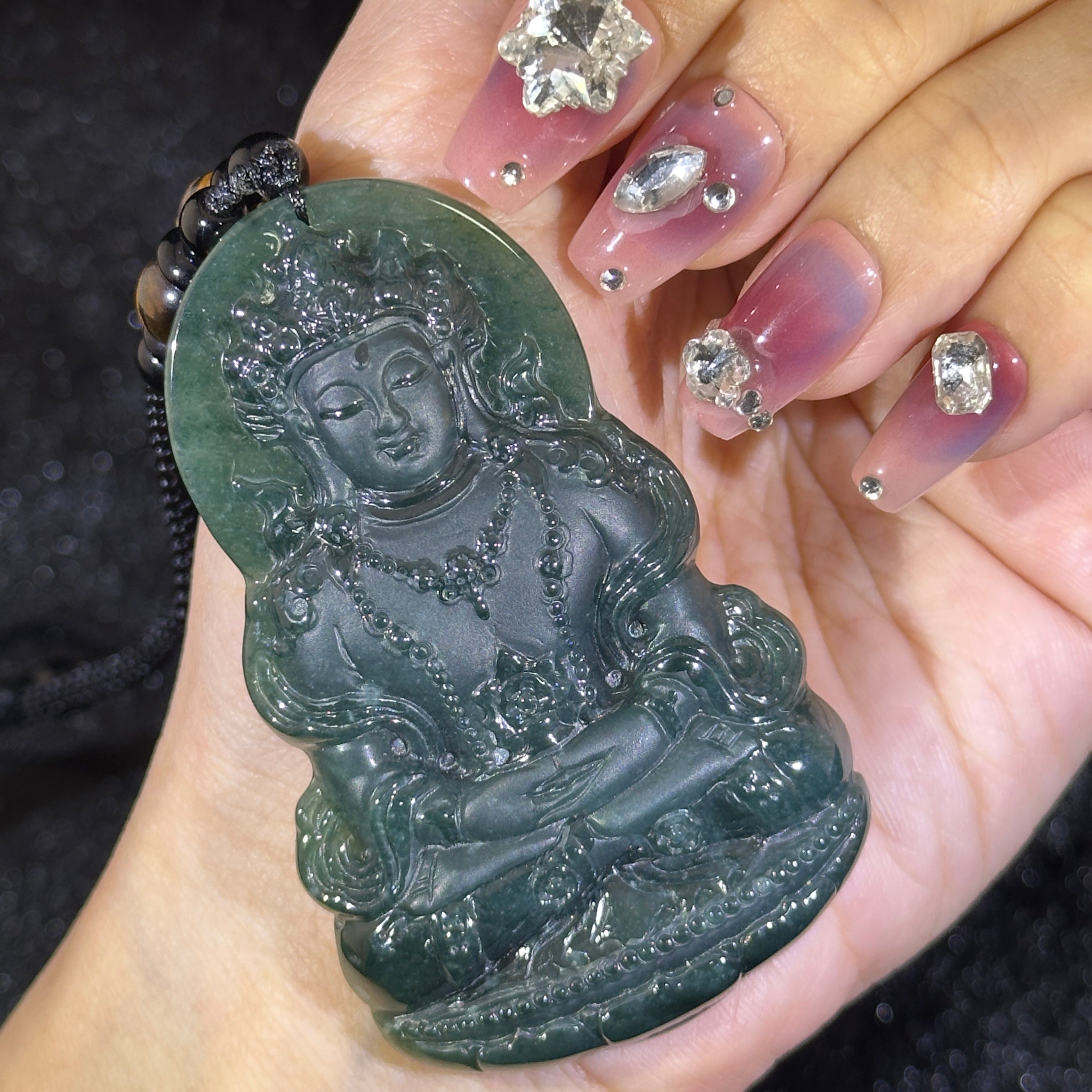 Type A Blueish Green Jade Dou Mu