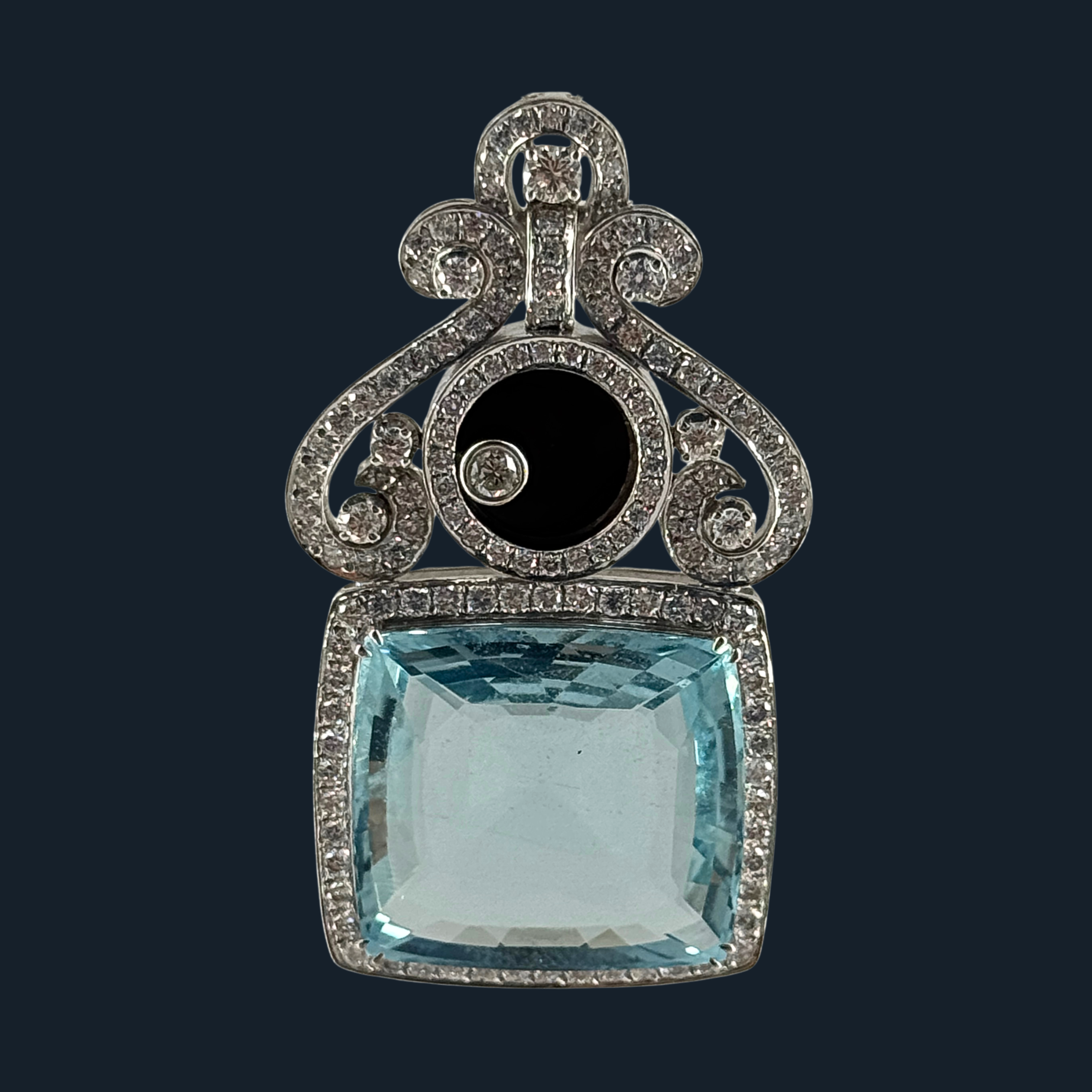 RARE Master Jeweller Natural Aquamarine with Natural Dancing Diamond and 18k White Gold NGI Cert